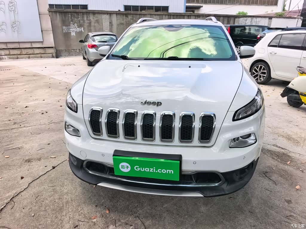 Jeep Cherokee, 2017 3