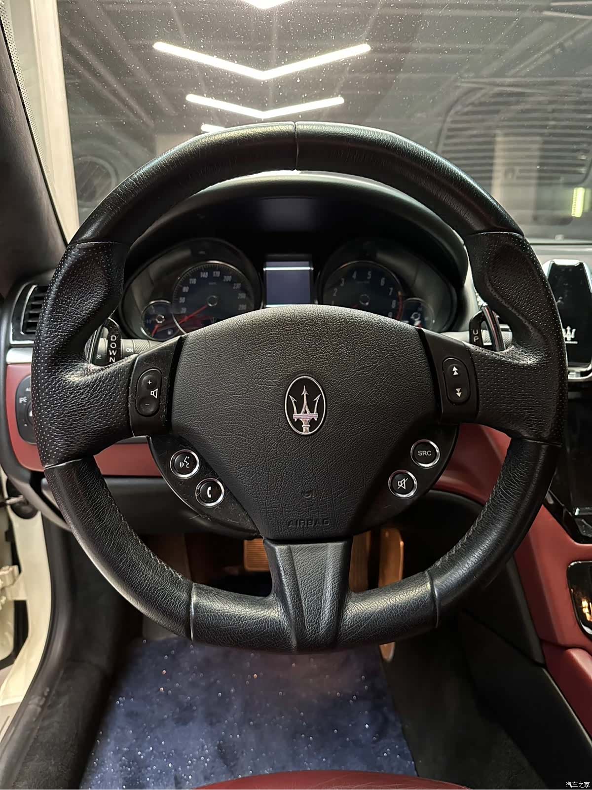 Maserati GranTurismo, 2013 11