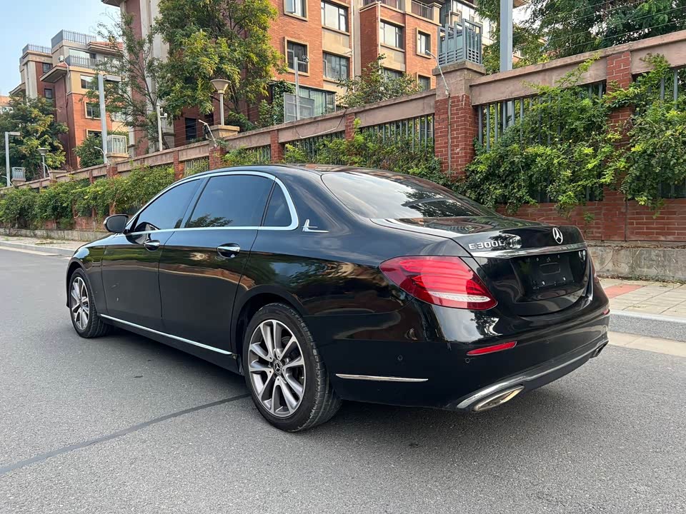 Mercedes-Benz E-class Mercedes-Benz E-class