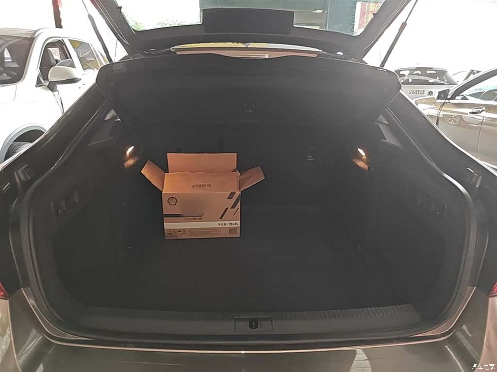 Skoda Superb, 2019 19
