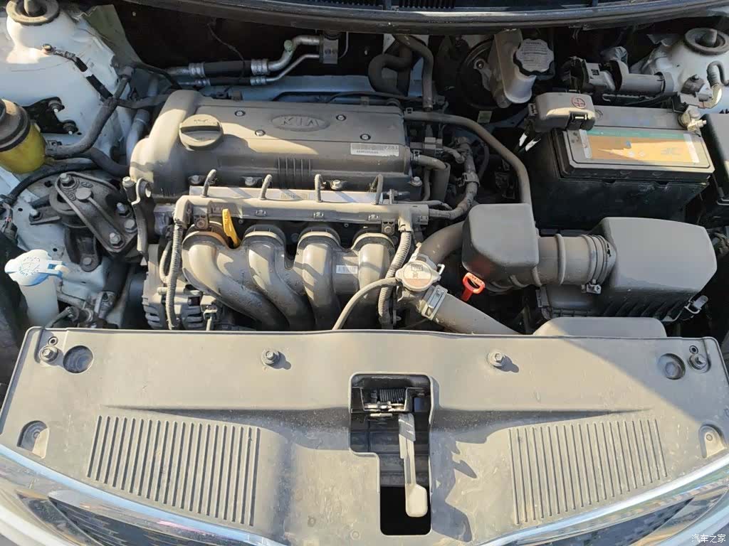 Kia K2, 2015 11