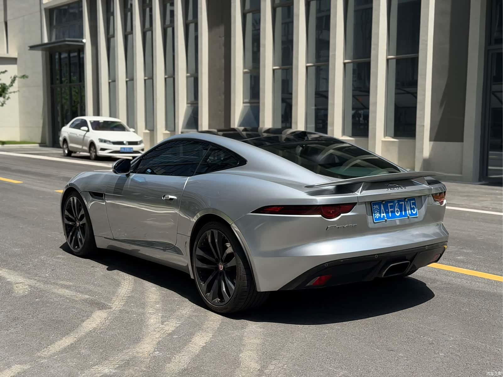 Jaguar F-TYPE, 2019 6