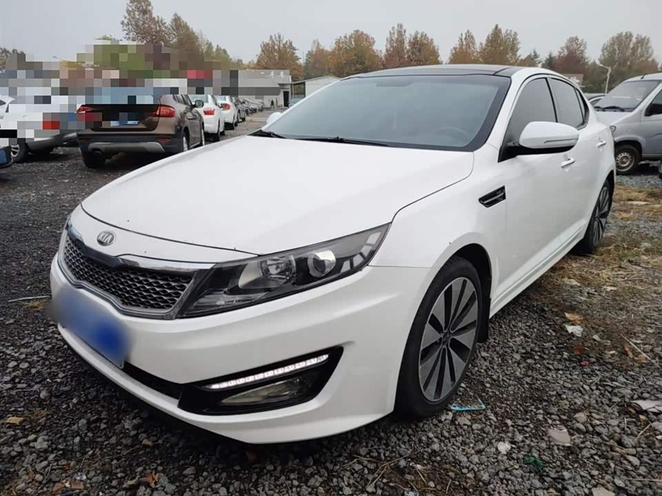 Kia K5 Kia K5