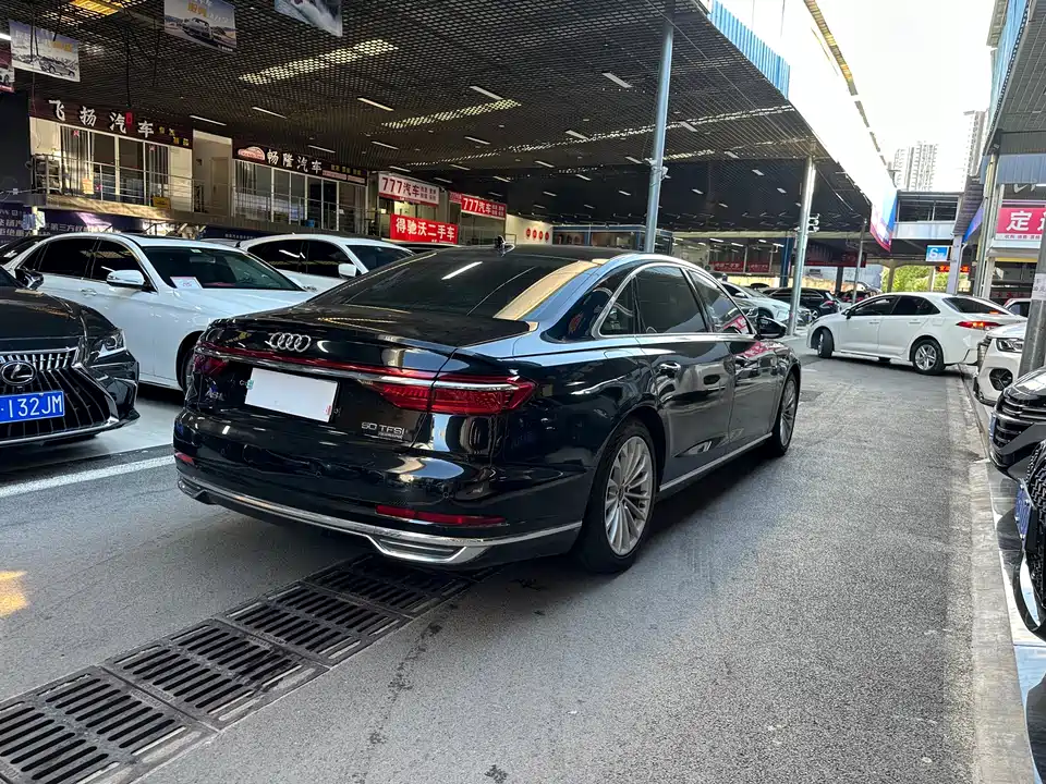 Audi A8 Audi A8