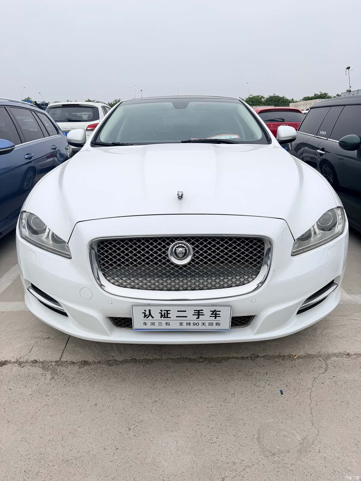 Jaguar XJ, 2012 2