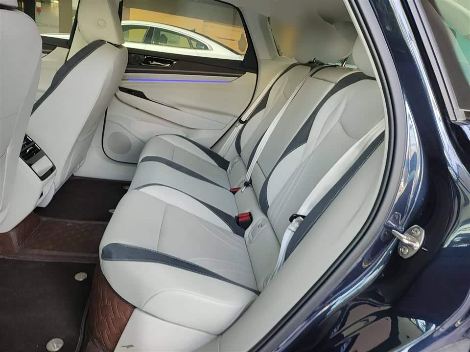 Volkswagen ID.7 VIZZION