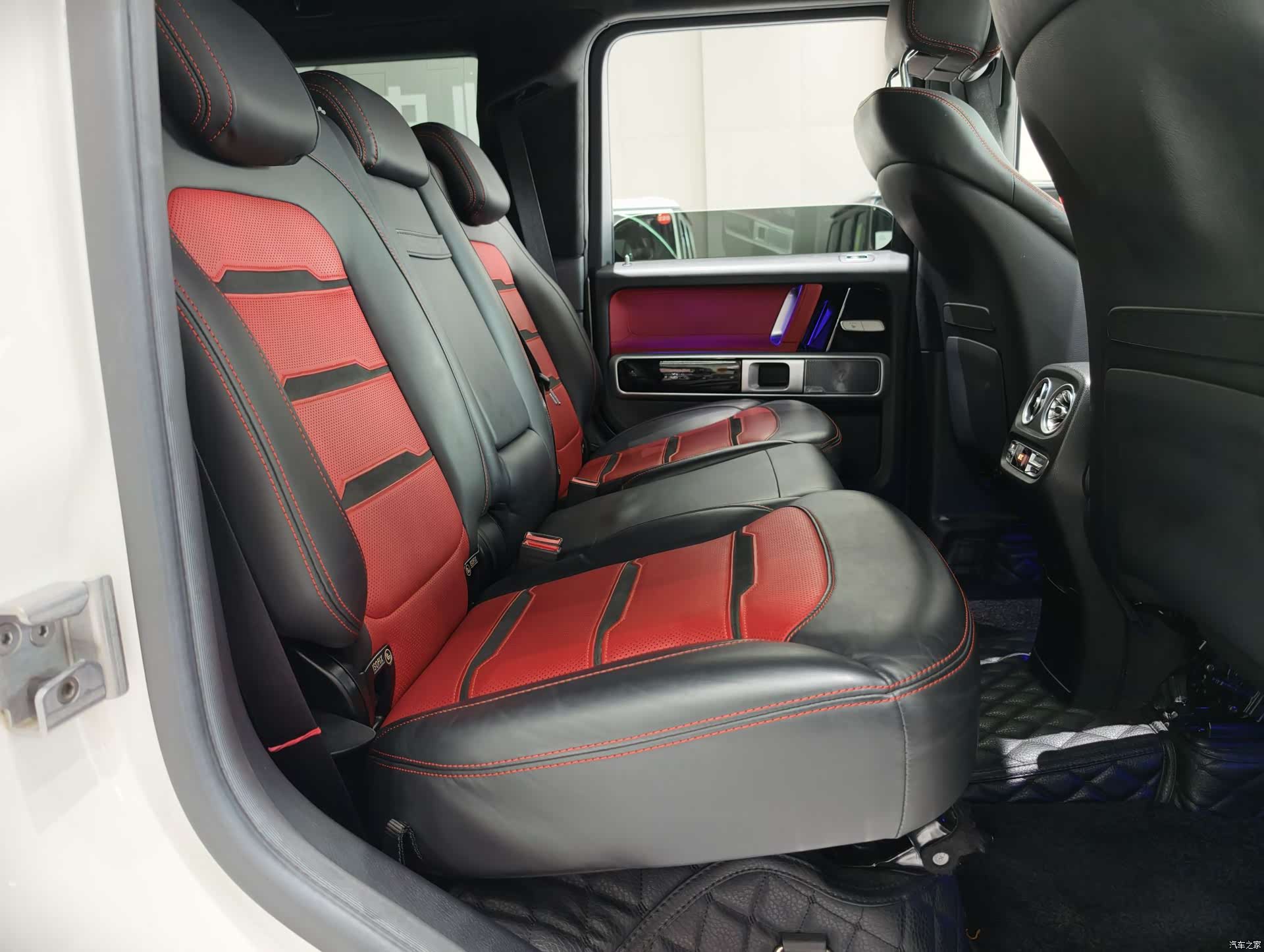 Mercedes-Benz G-Class, 2019 10