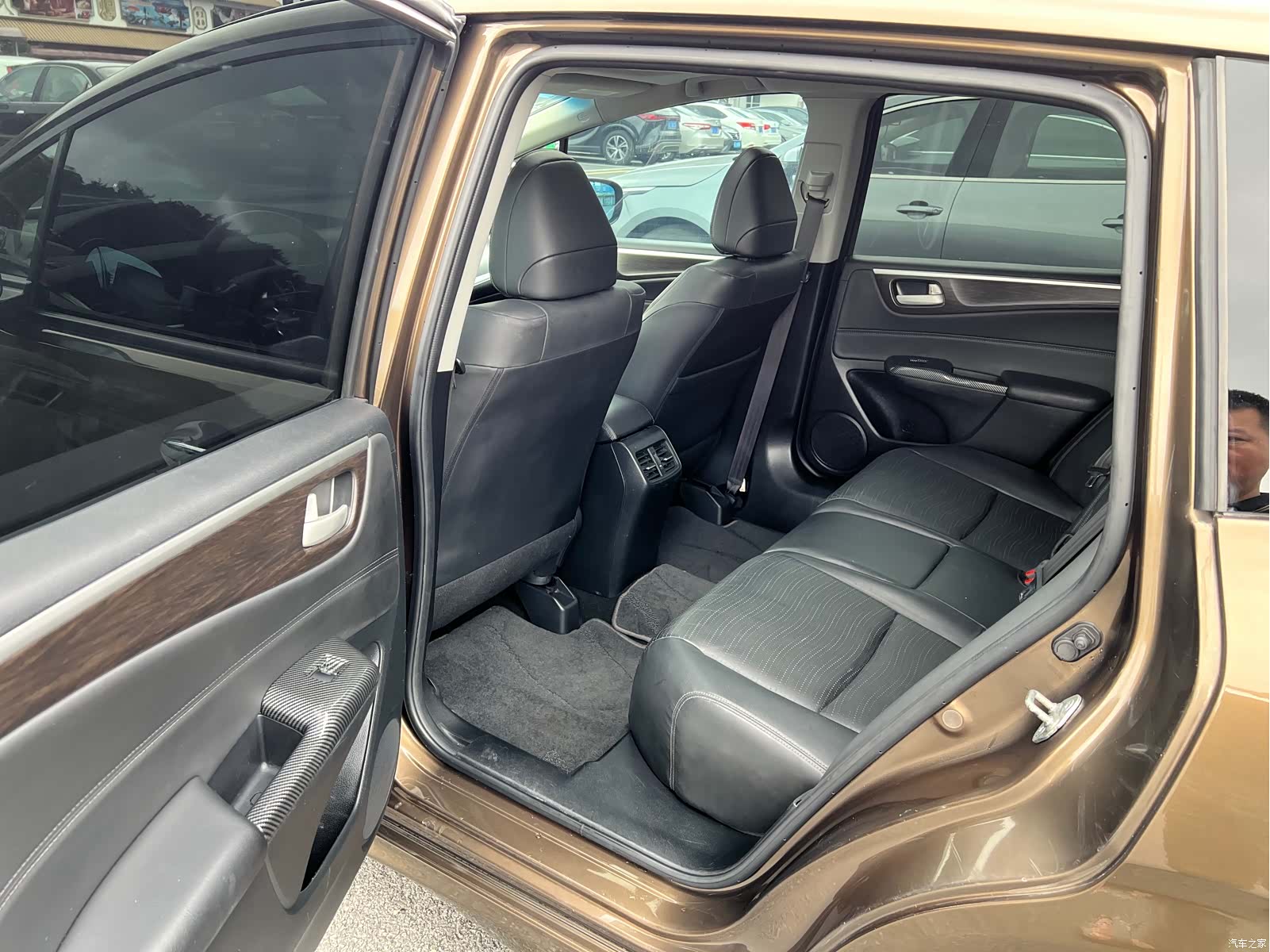 Honda Jade, 2015 7