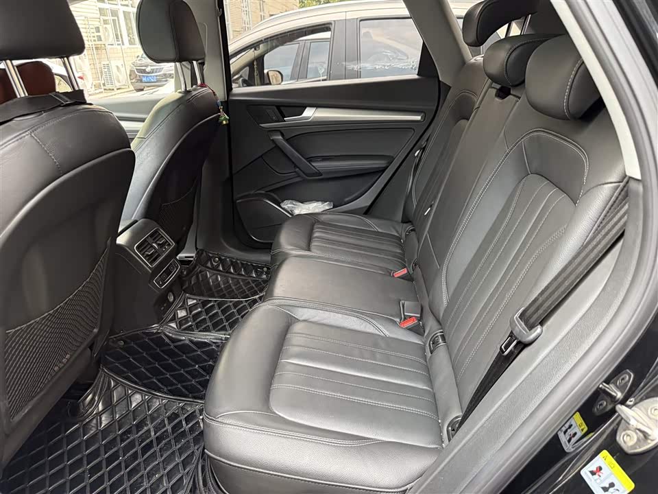 Audi Q5L Audi Q5L