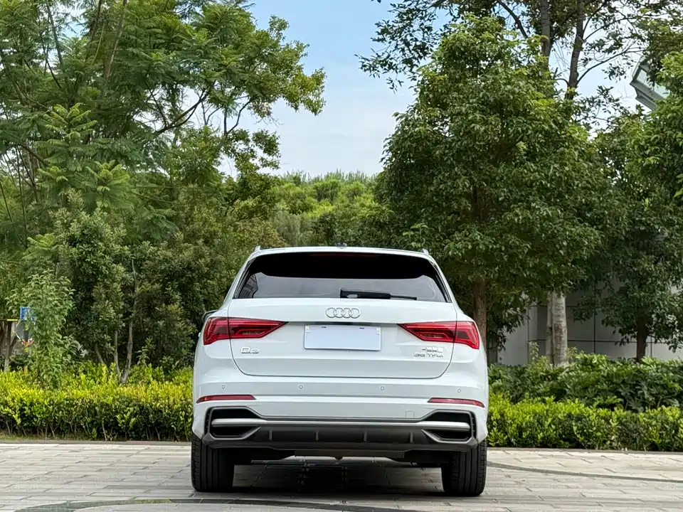 Audi Q3 Audi Q3
