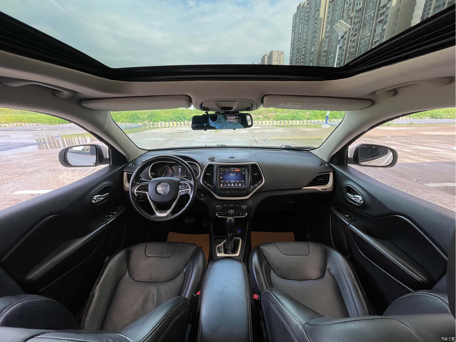 Jeep Cherokee, 2018 9