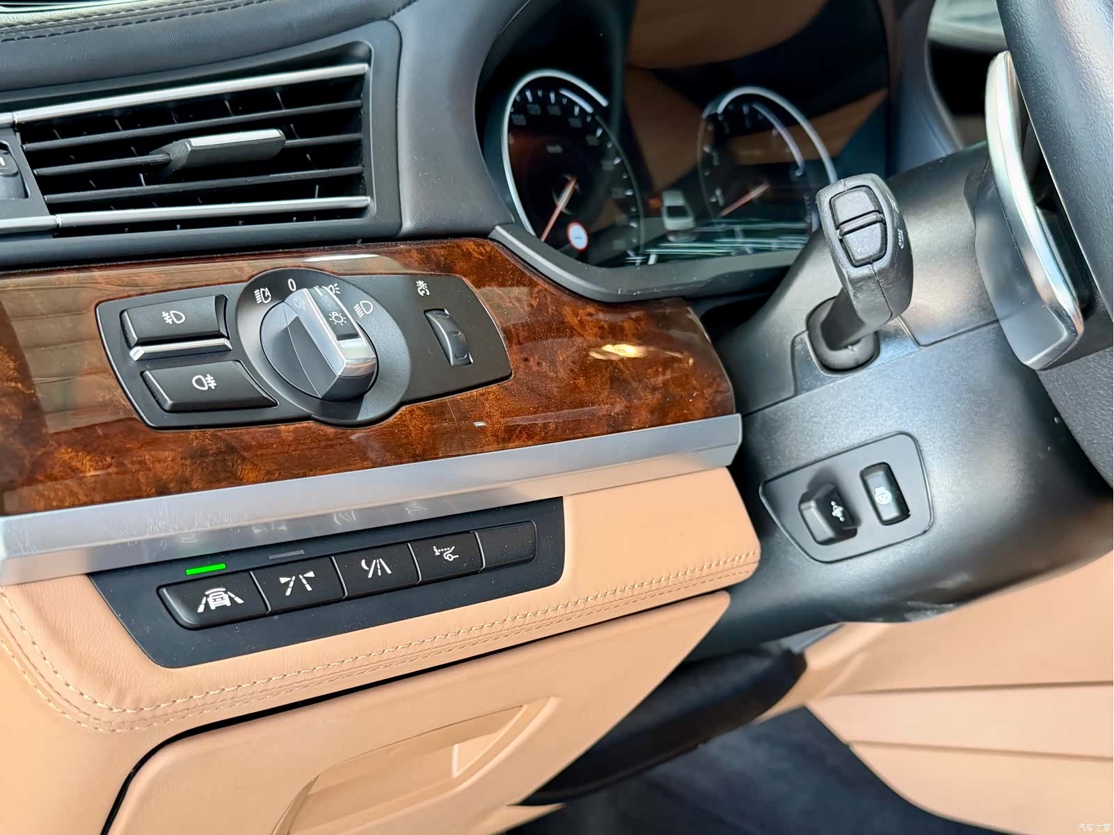 BMW 7 Series, 2014 10