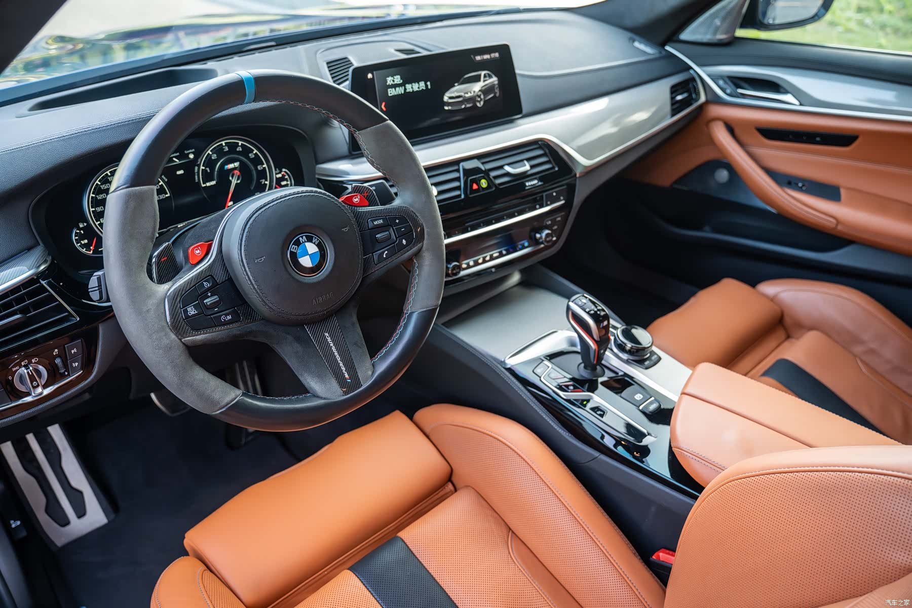 BMW M5, 2019 9