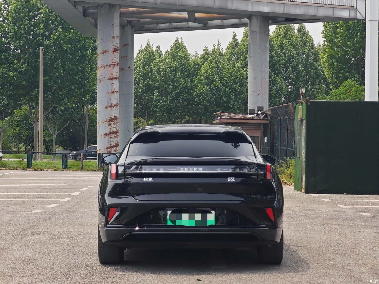 Zeekr 001, 2024 10