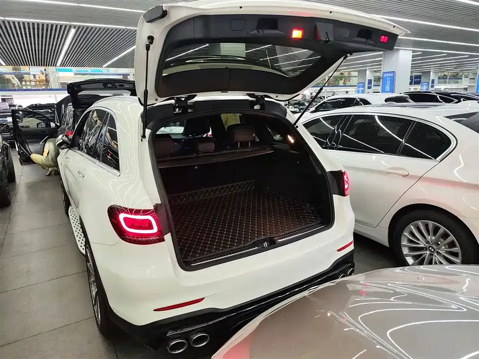 Mercedes-Benz GLC Mercedes-Benz GLC