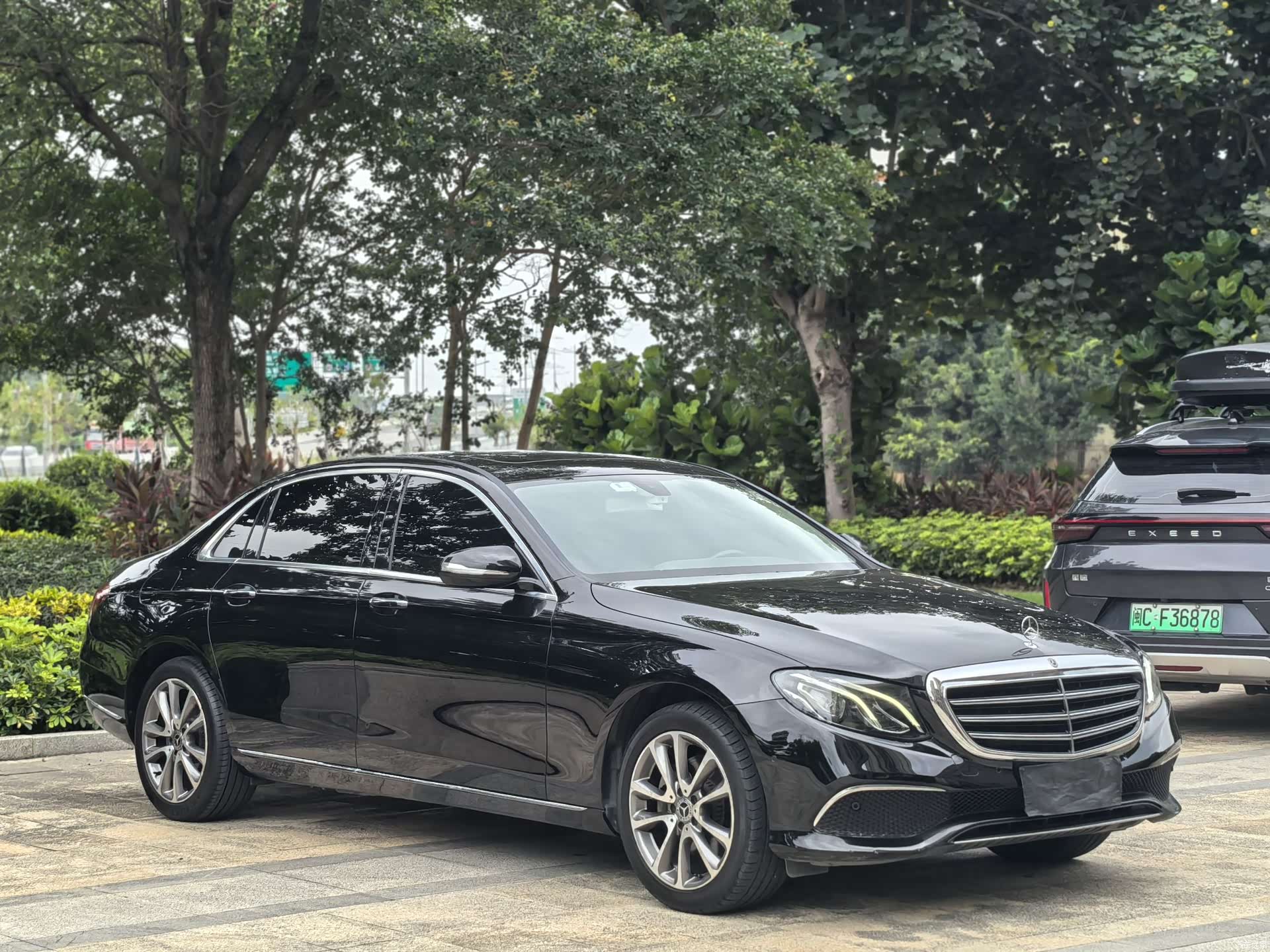 Mercedes-Benz E-Class, 2019 3