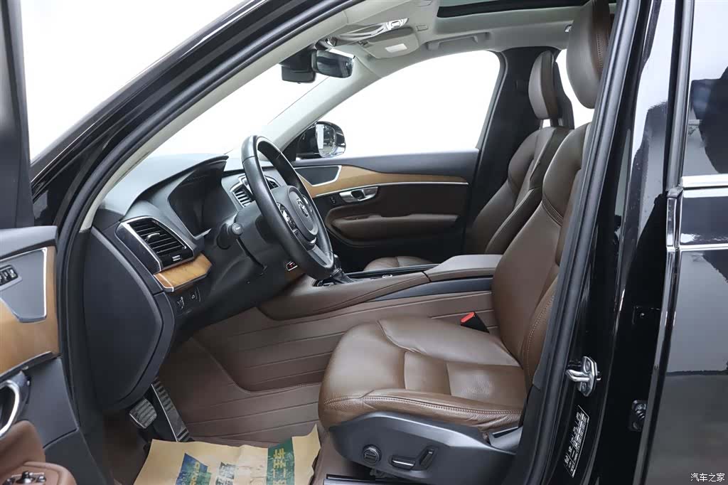Volvo XC90, 2020 15