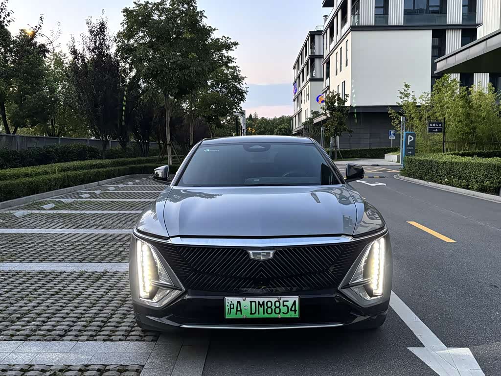 Cadillac IQ