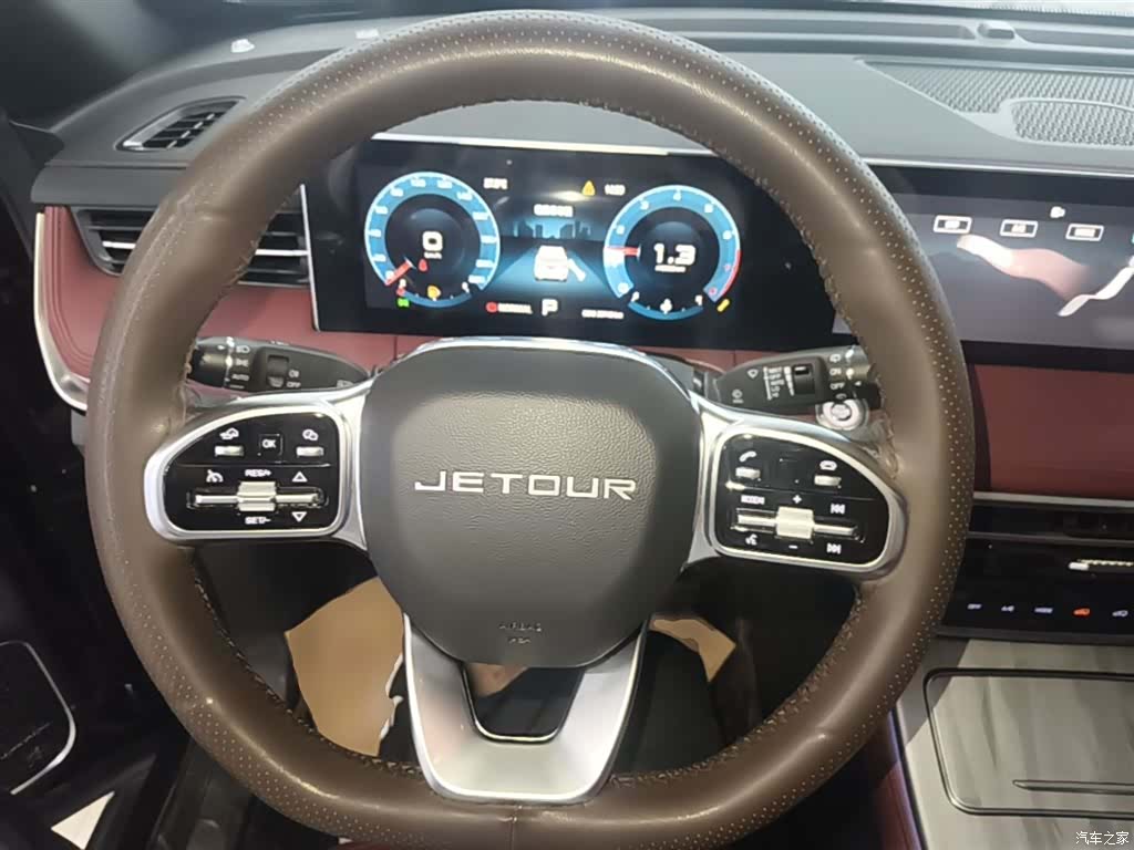 Jetour X70, 2025 11