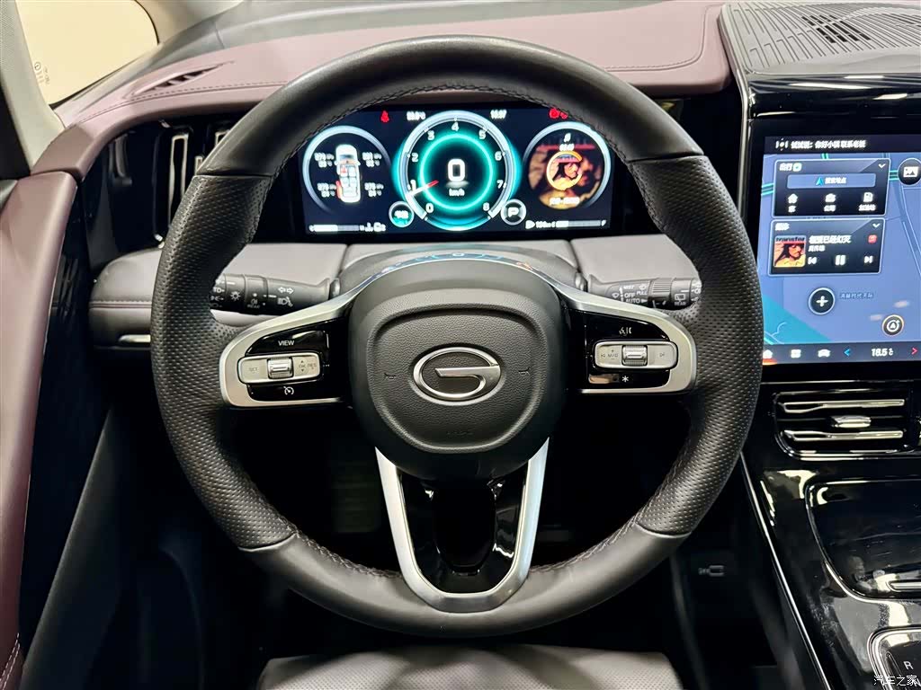Trumpchi M8, 2025 15