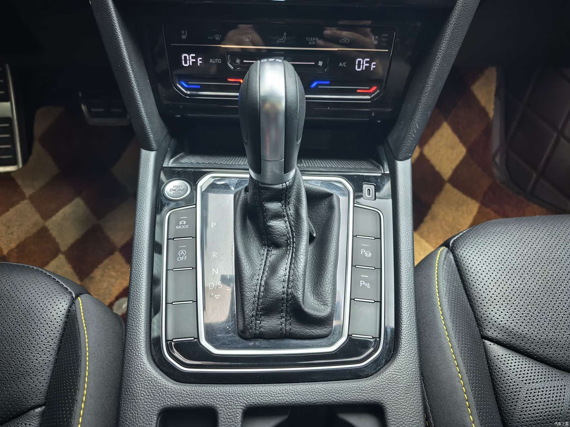 Volkswagen CC, 2023 13
