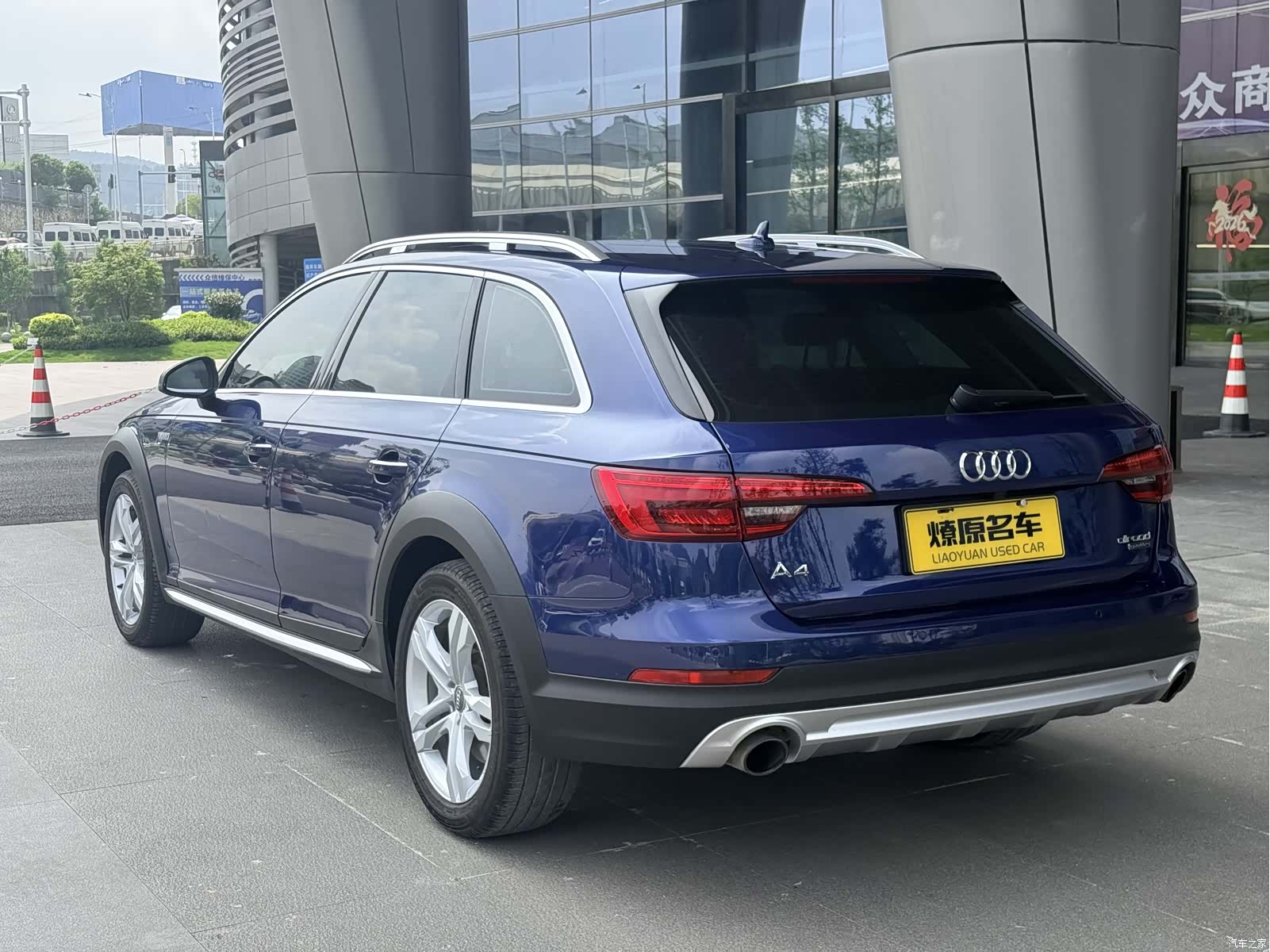 Audi A4, 2017 все фото