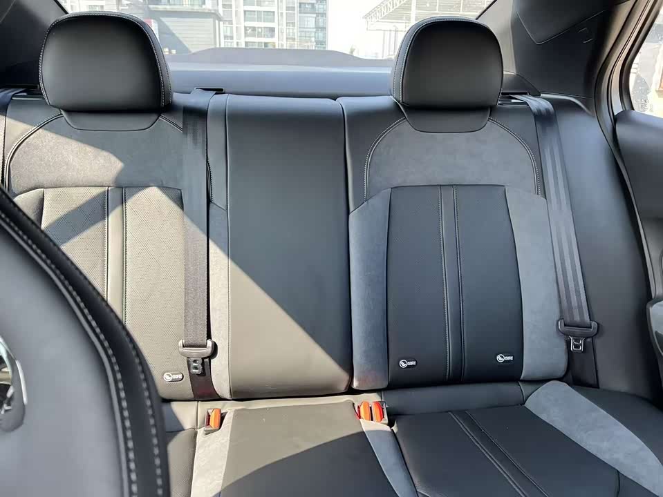 Trumpchi Shadow Leopard