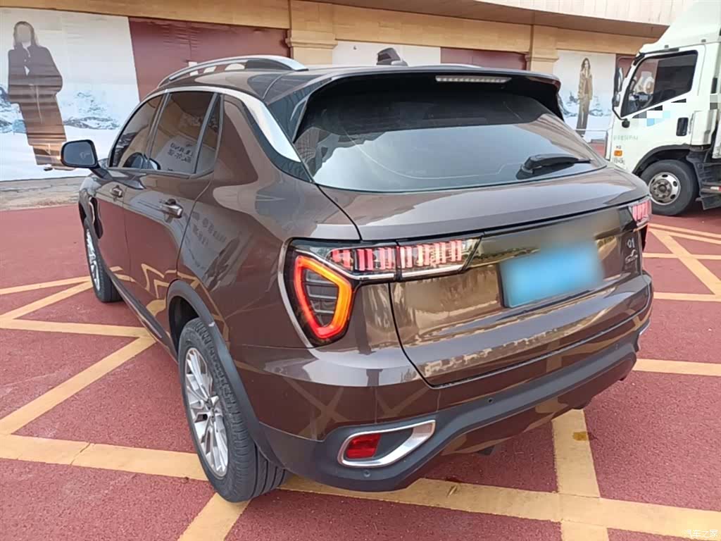 Lynk & Co 01, 2018 все фото