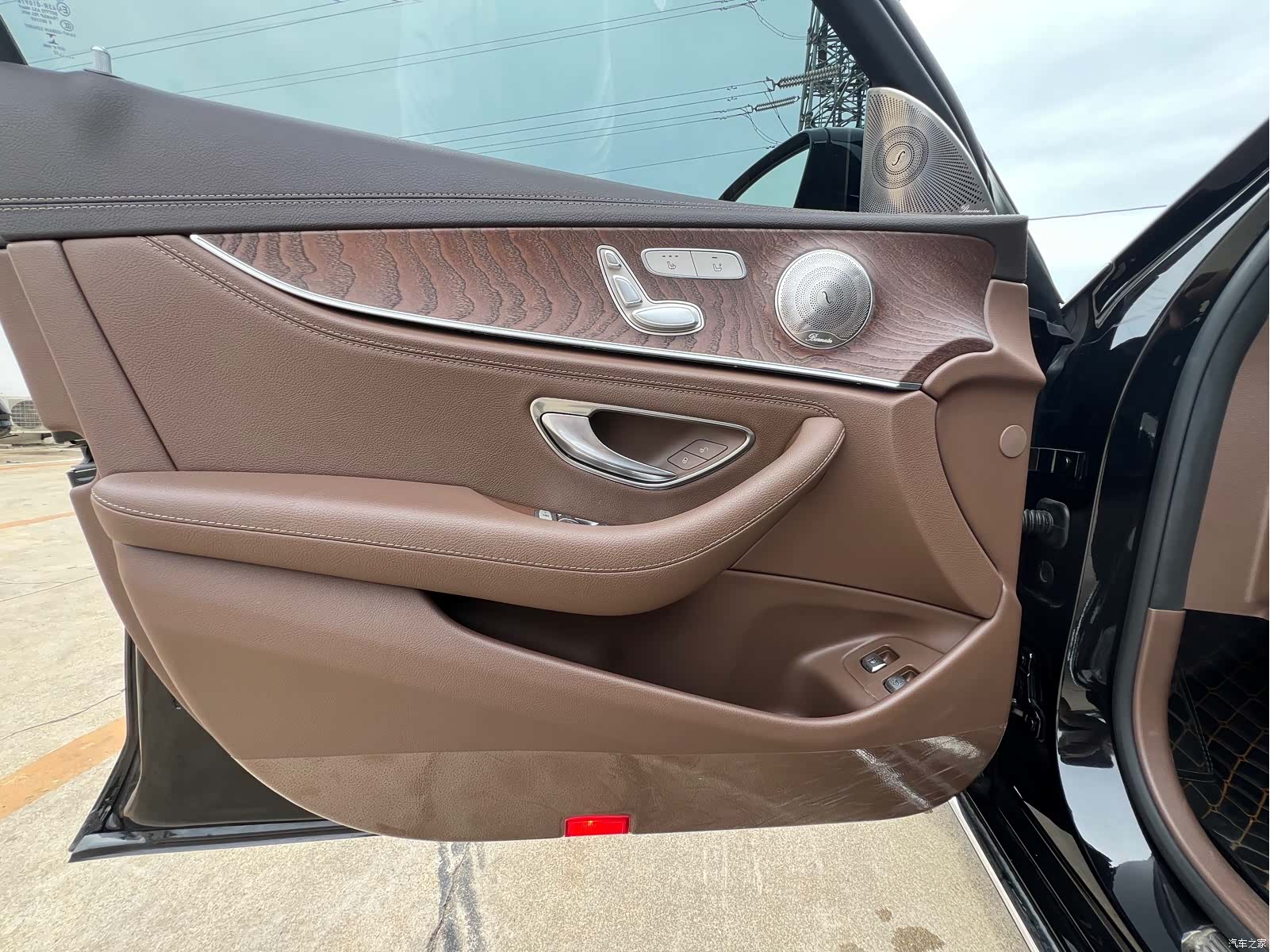 Mercedes-Benz E-Class, 2022 10
