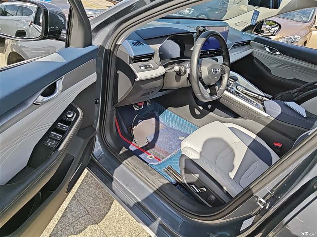 Geely Preface, 2022 16