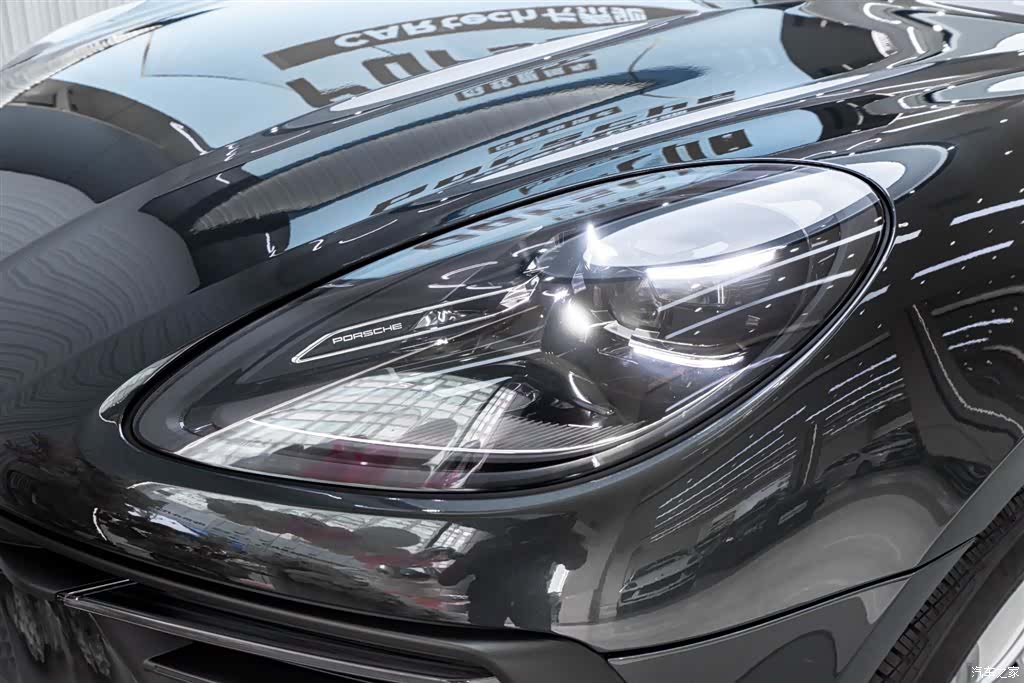 Porsche Macan, 2024 6