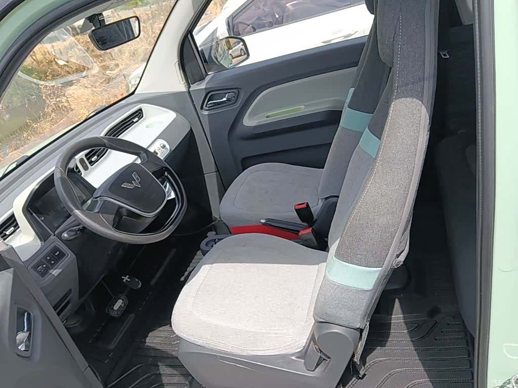 Wuling MINIEV, 2022 15