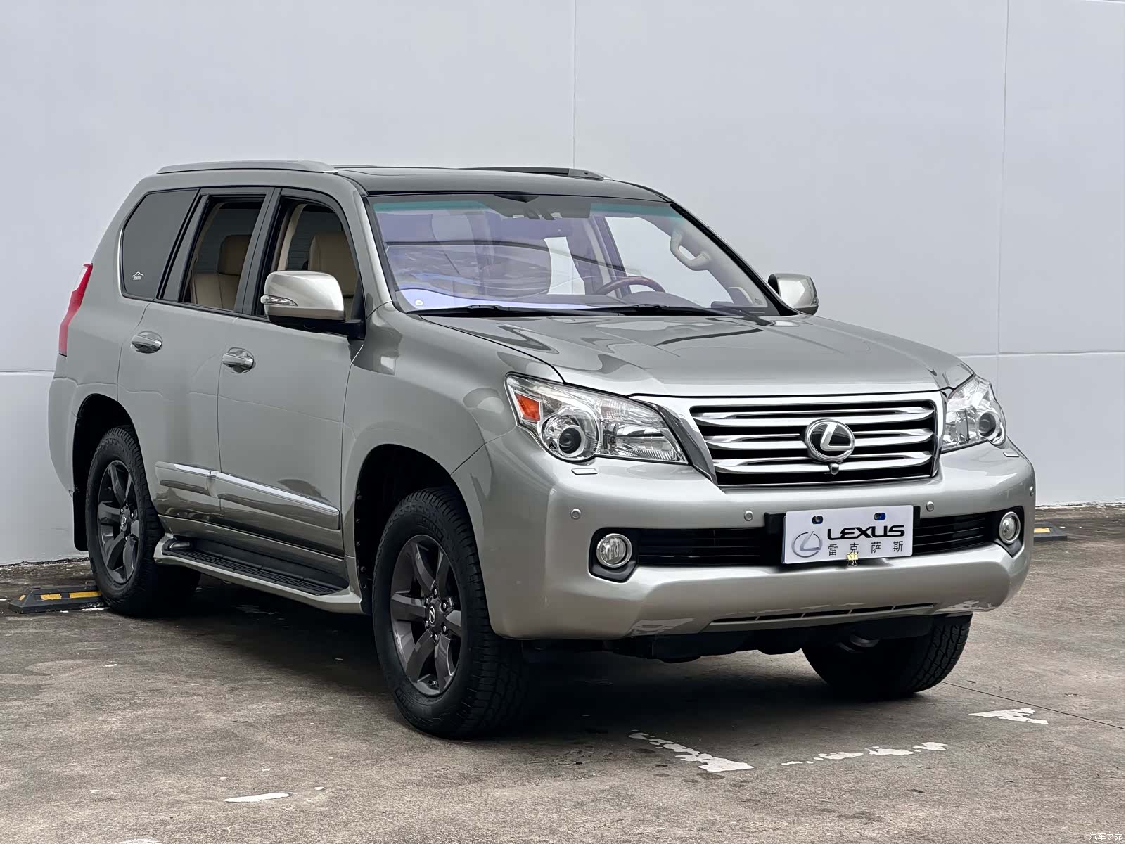 Lexus GX, 2011 3