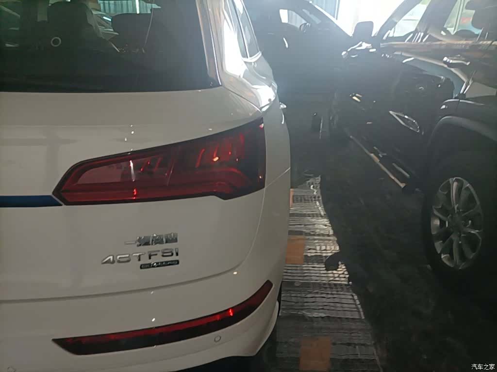 Audi Q5L, 2019 8