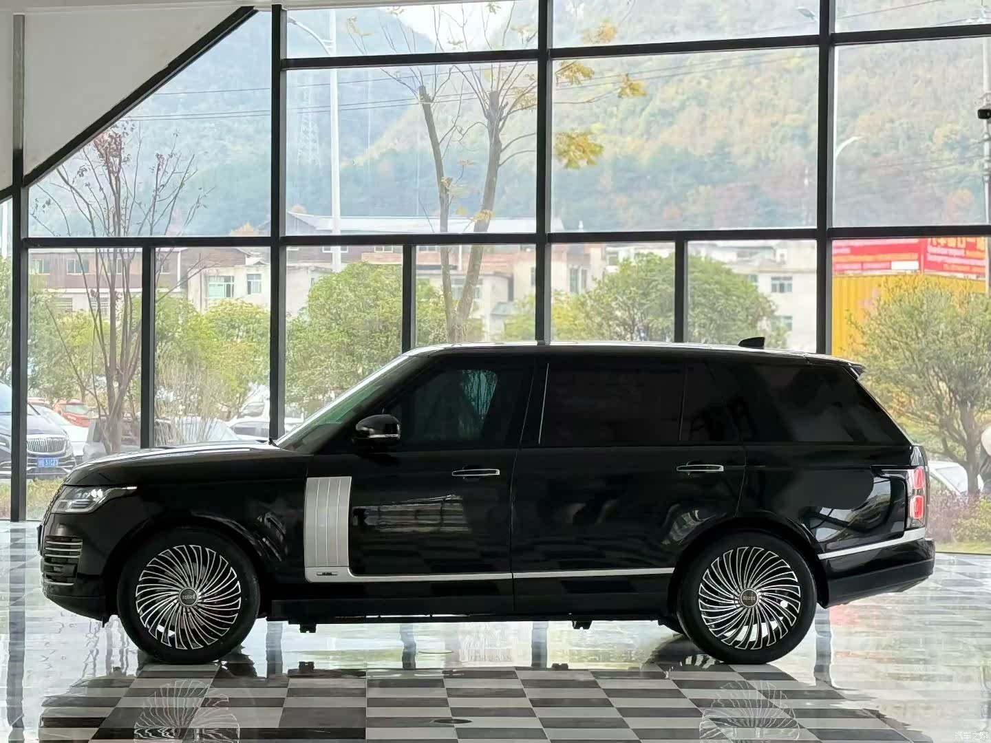 Land Rover Range Rover, 2018 3
