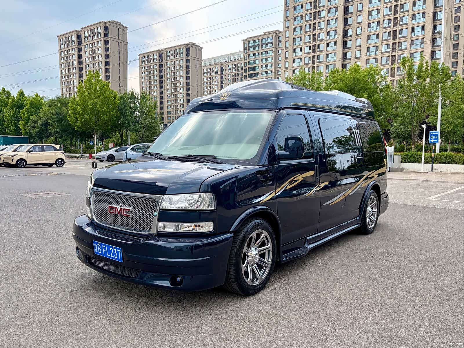 GMC SAVANA, 2012 3