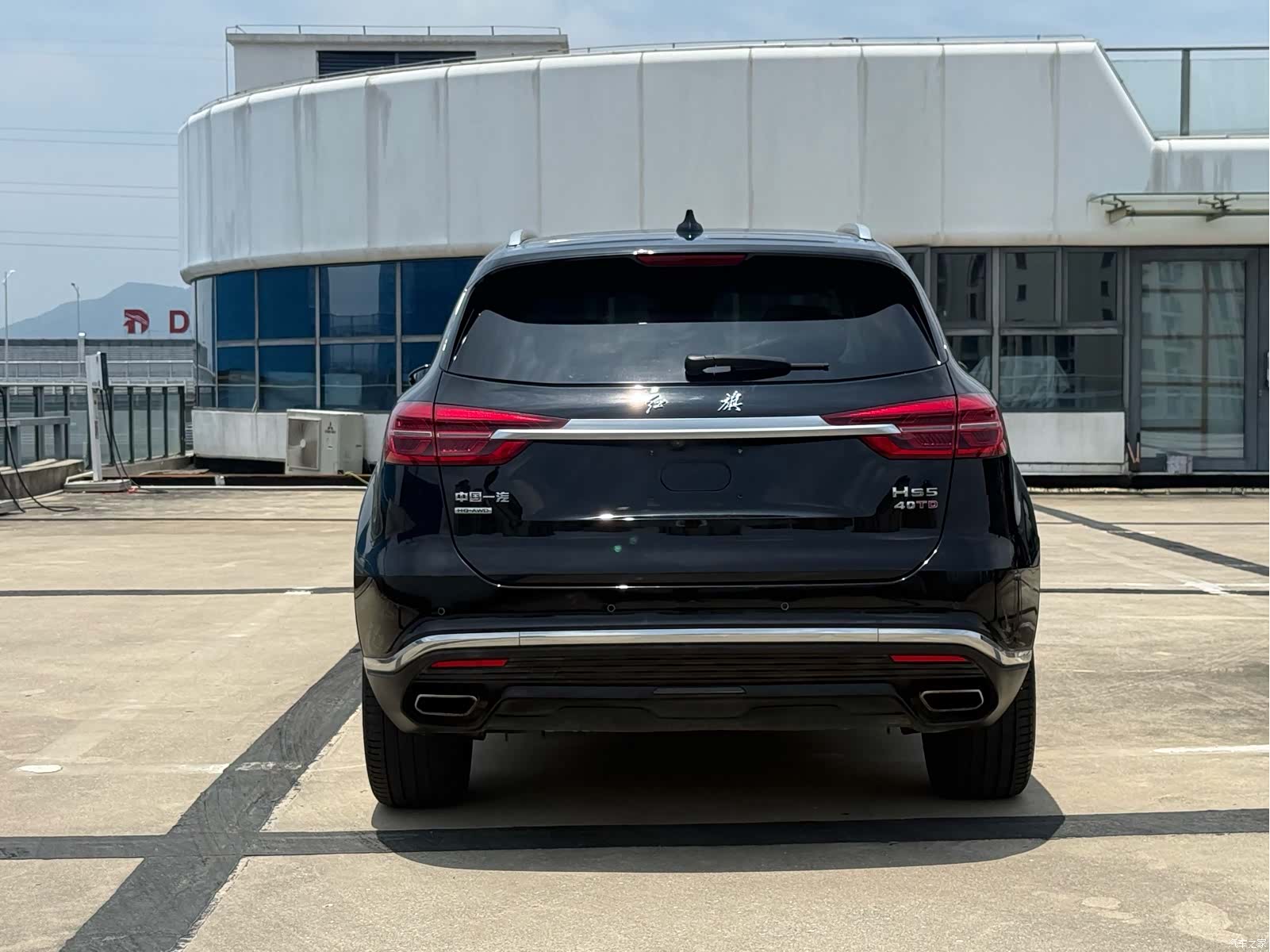 Hongqi HS5, 2022 13