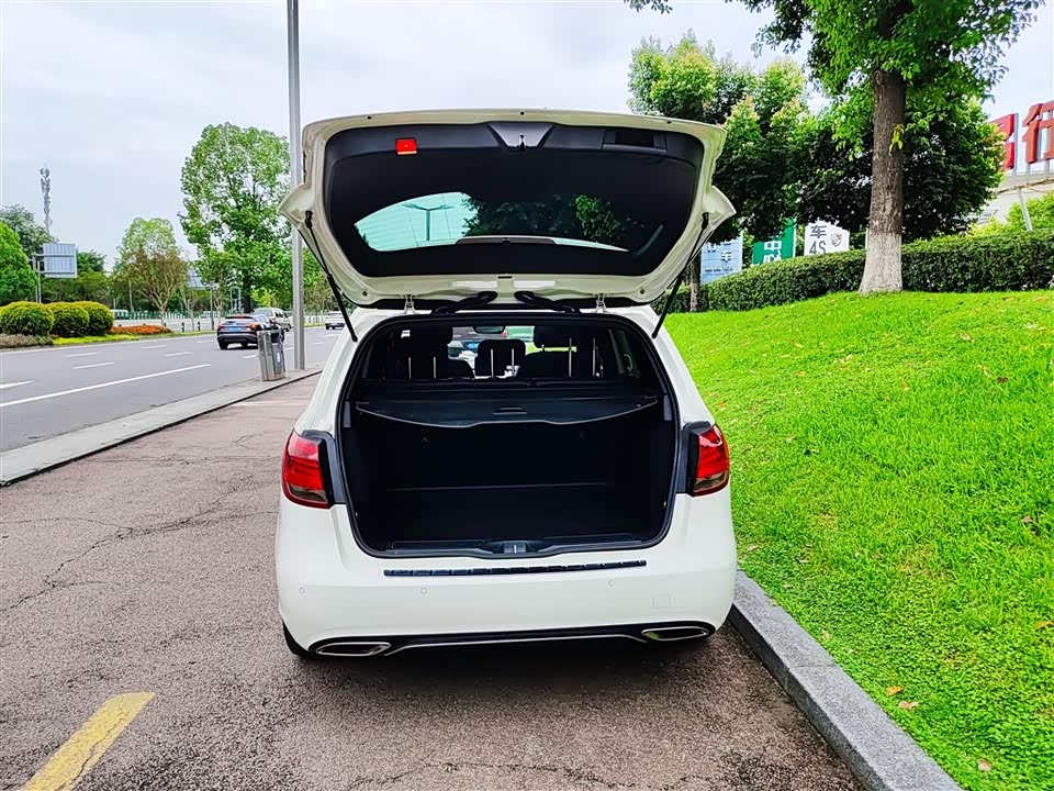 Mercedes-Benz Class B