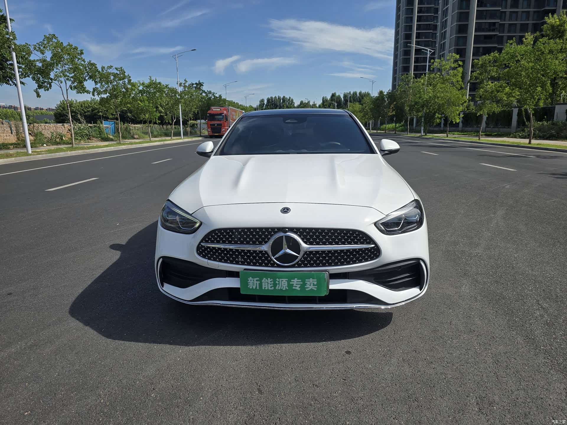 Mercedes-Benz C-Class, 2024 2