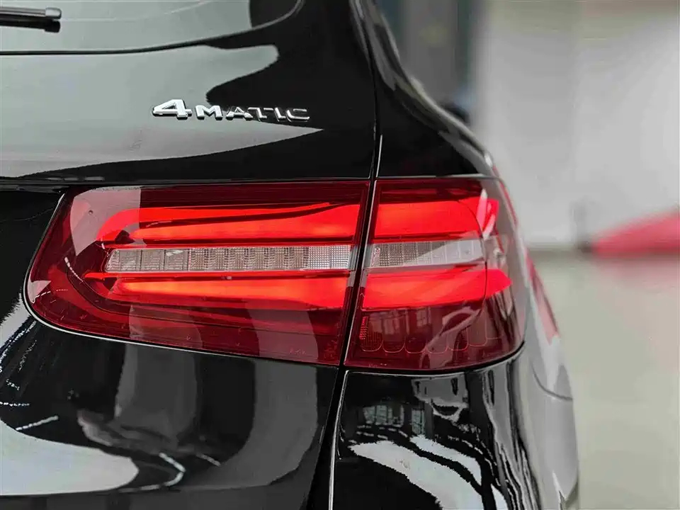Mercedes-Benz GLC Mercedes-Benz GLC