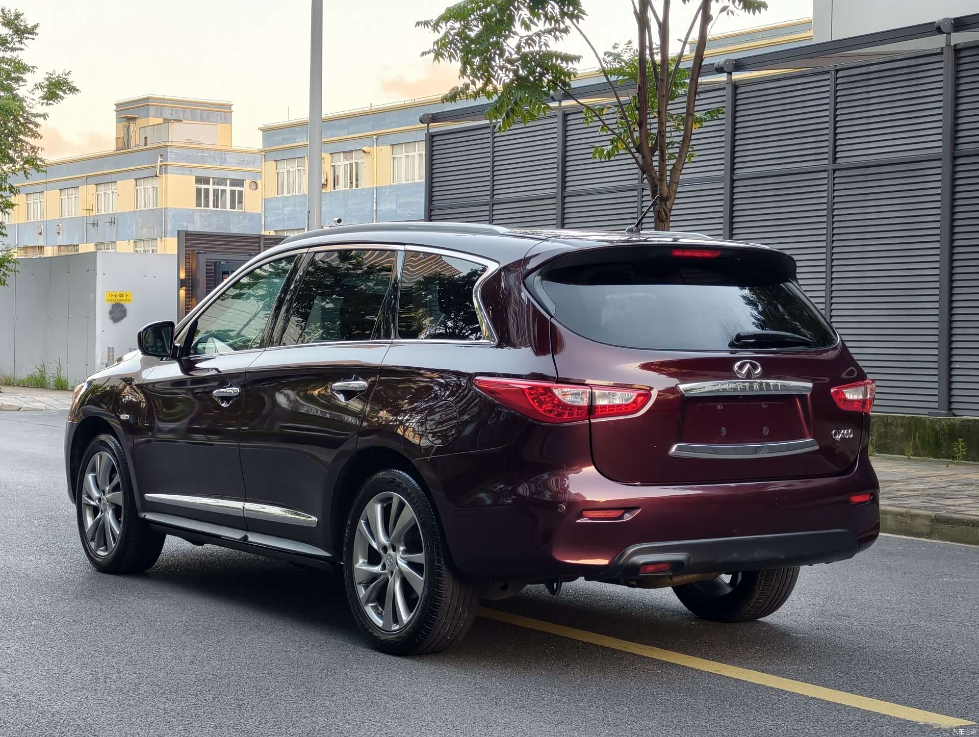 Infiniti QX60, 2014 6