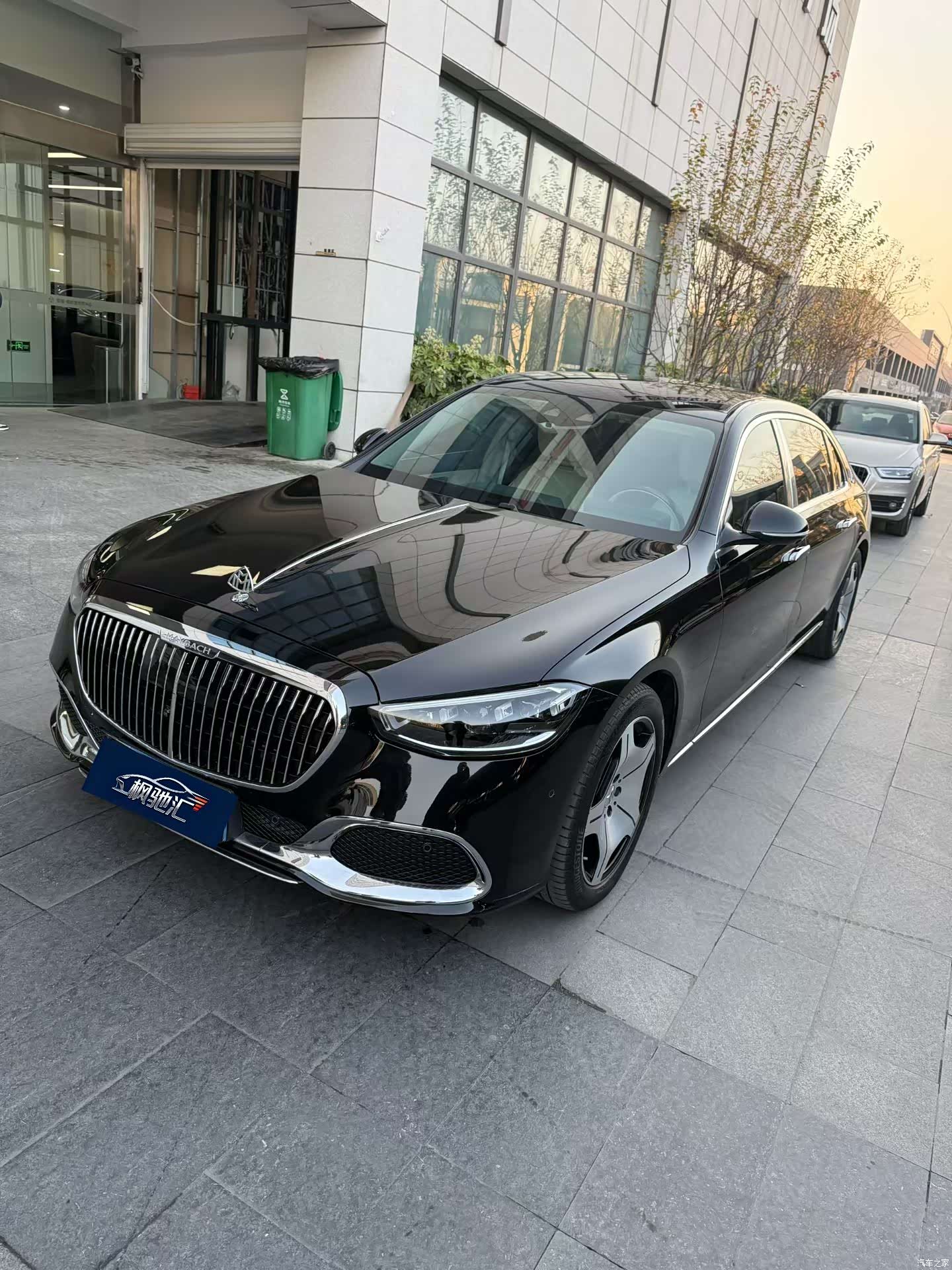 Maybach S-Class, 2023 1