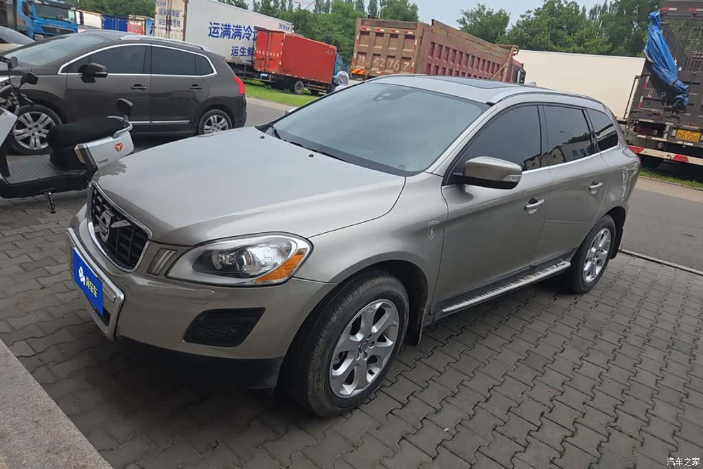 Volvo XC60, 2012 1