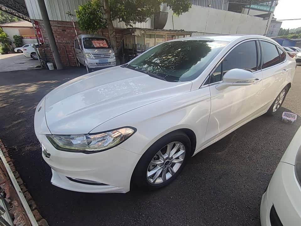 Ford Mondeo