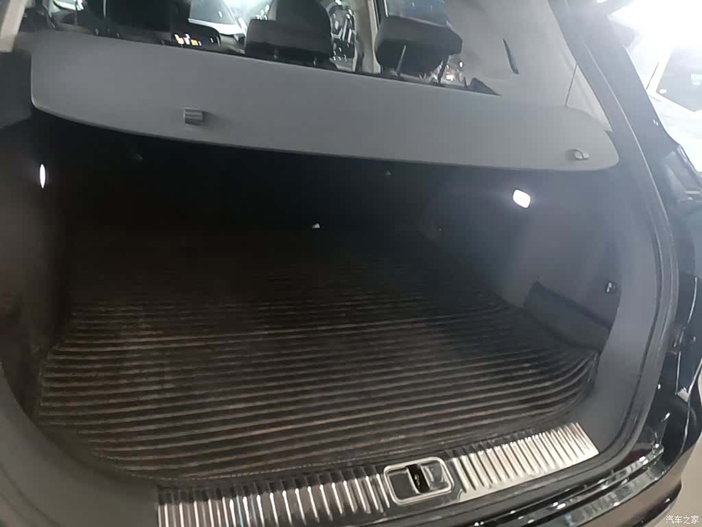 Hongqi HS5, 2021 19