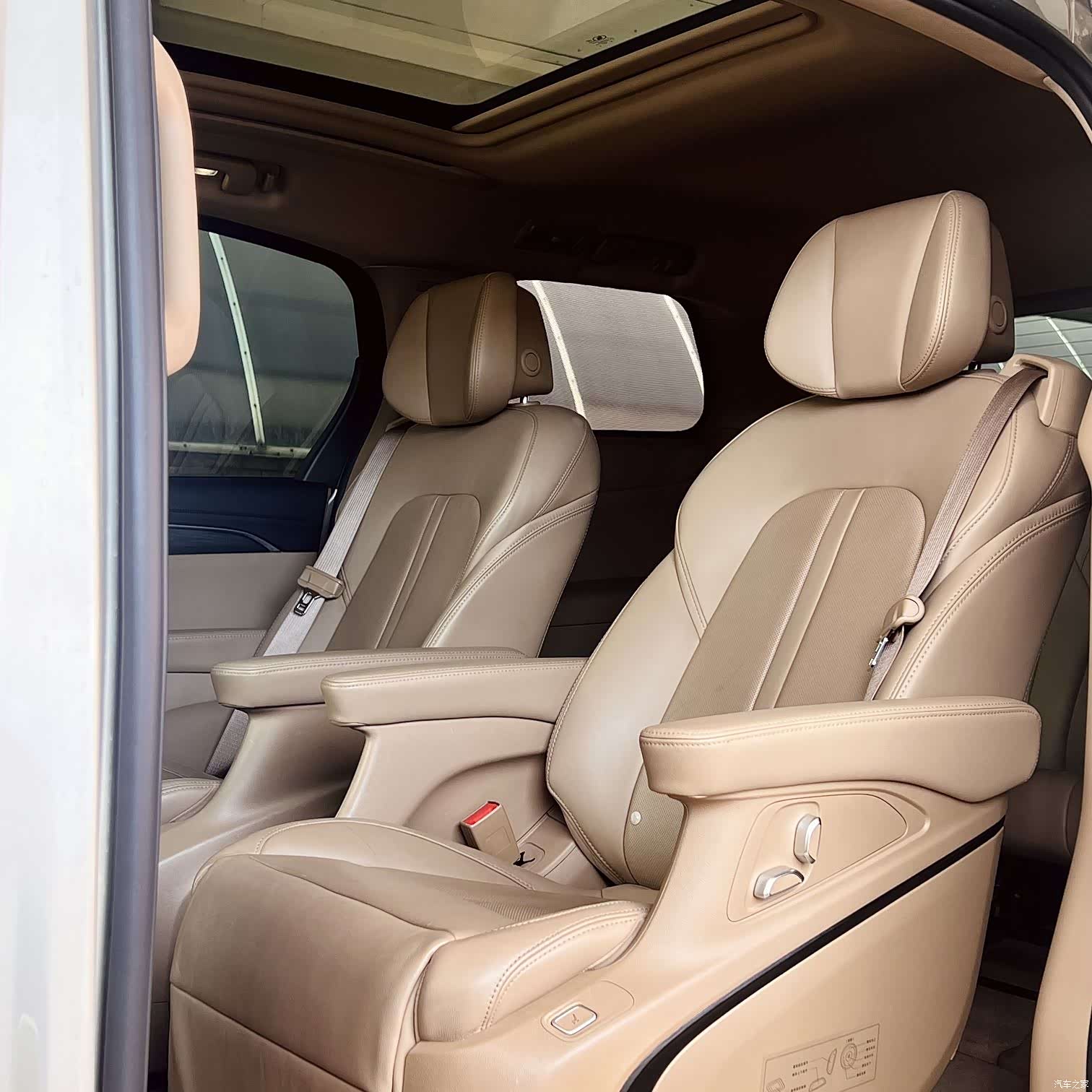 Buick GL8, 2021 8