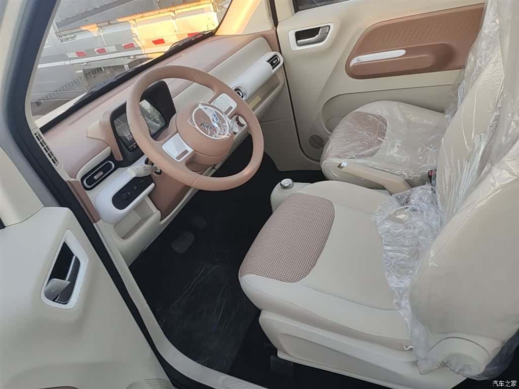 Wuling MINIEV, 2026 15