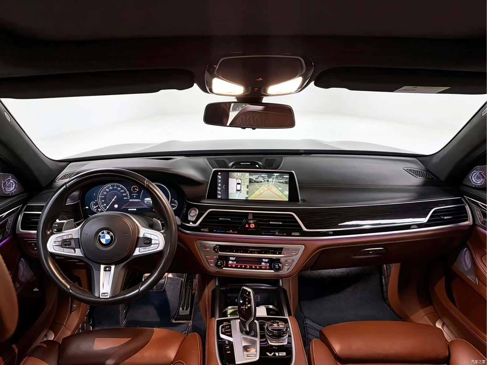 BMW 7 Series, 2018 все фото