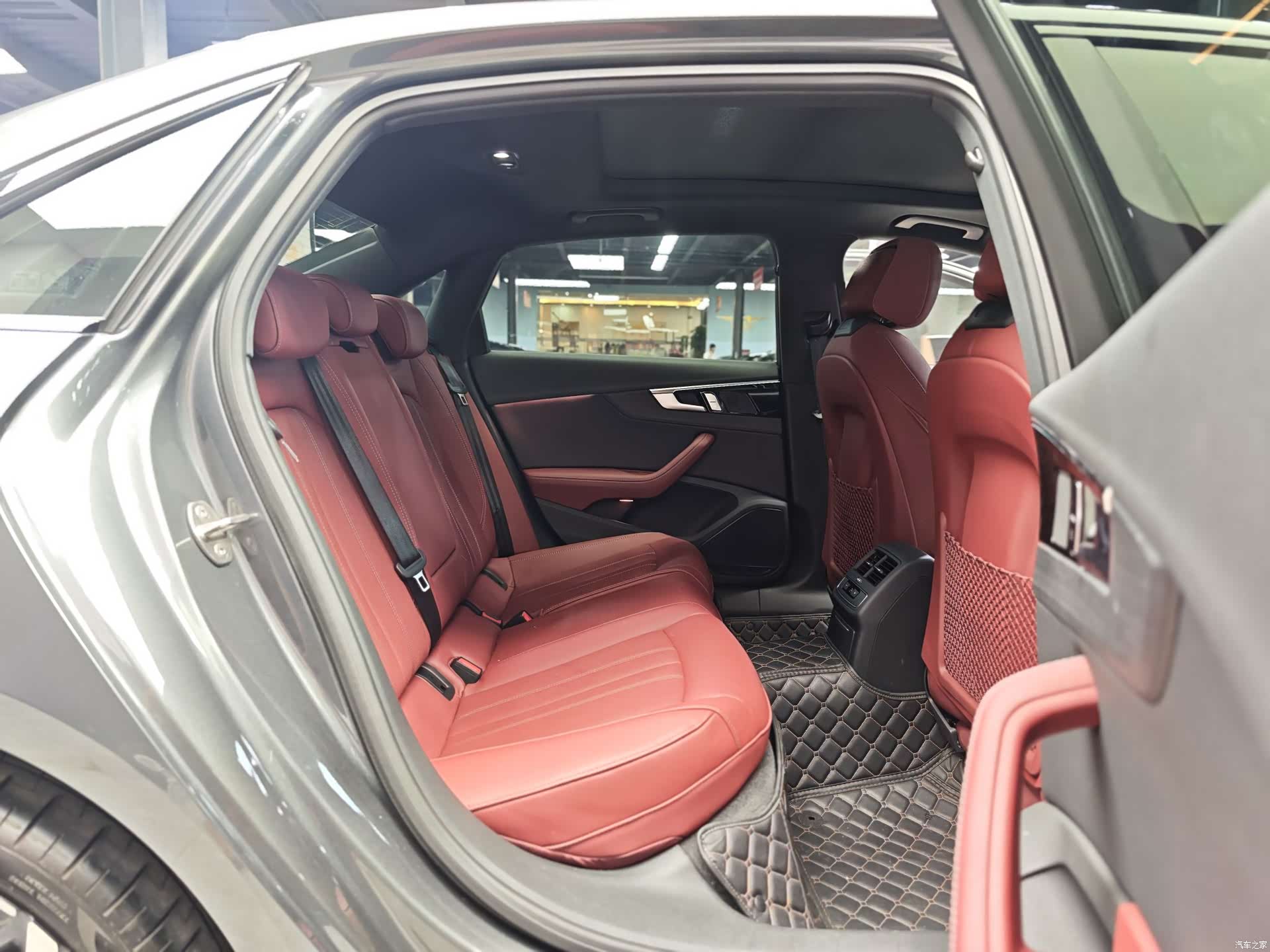 Audi A4L, 2024 8