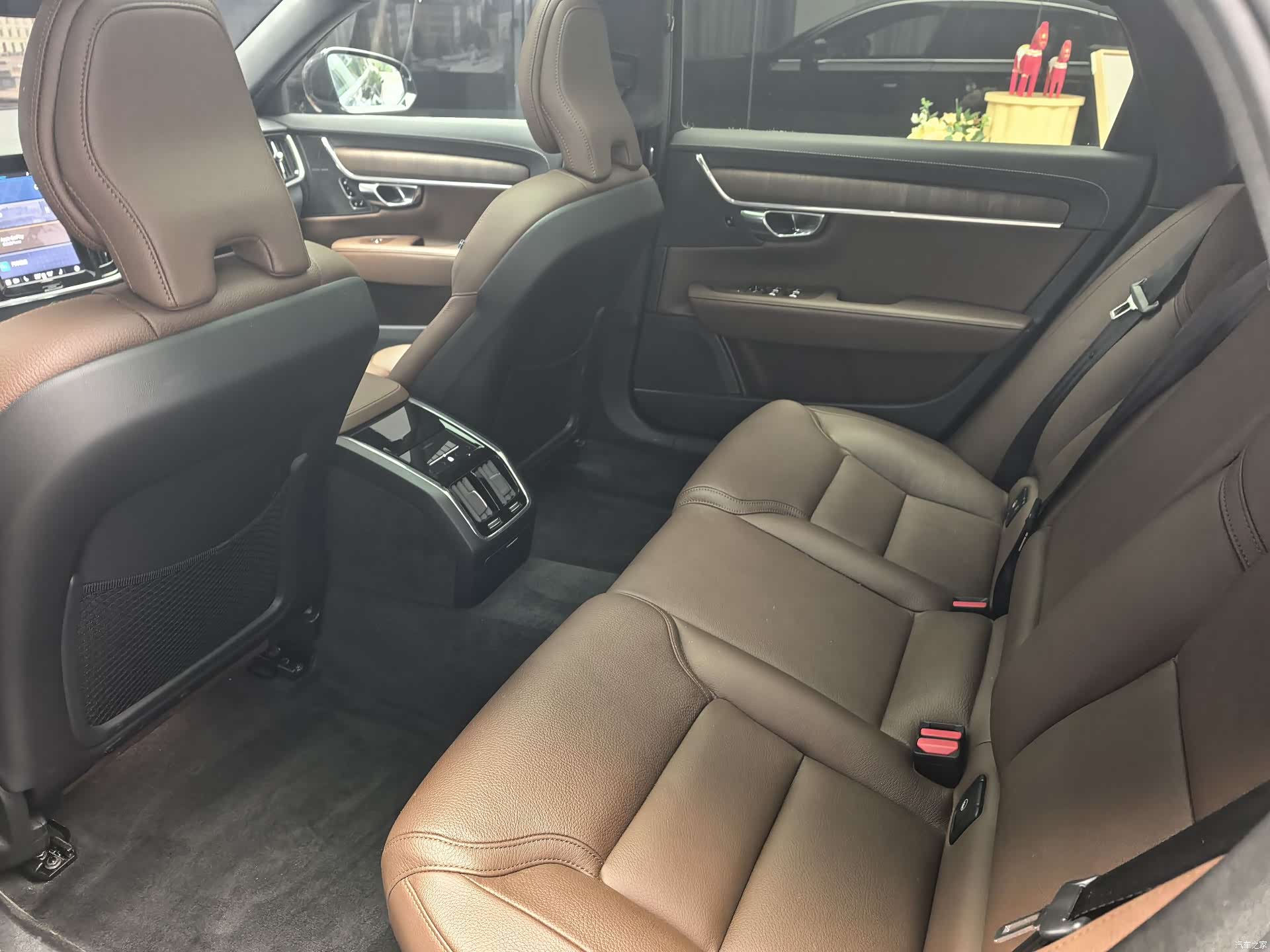 Volvo S90, 2025 7